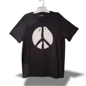 Charcoal Gray Black Ghost Print T-Shirt Grey Graphic Spooky Horror Halloween